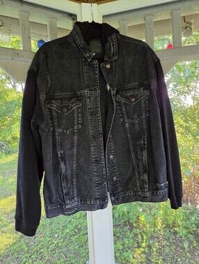 American Eagle Outfitters Distressed Jean Vest Jacket